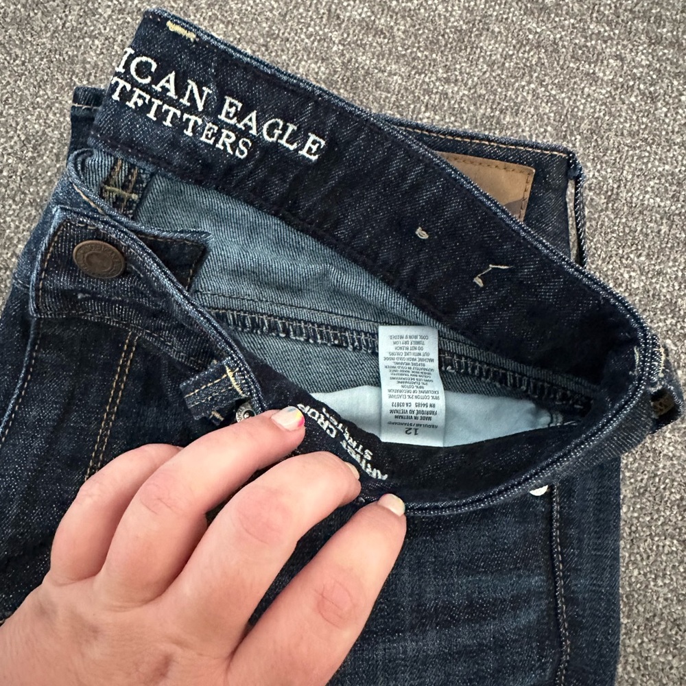 Women’s American Eagle jeans - Picture 5 of 5